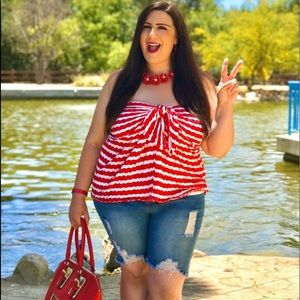 ⚠️ Last chance item (24hrs) Plus size distressed denim jean short med wash 4X